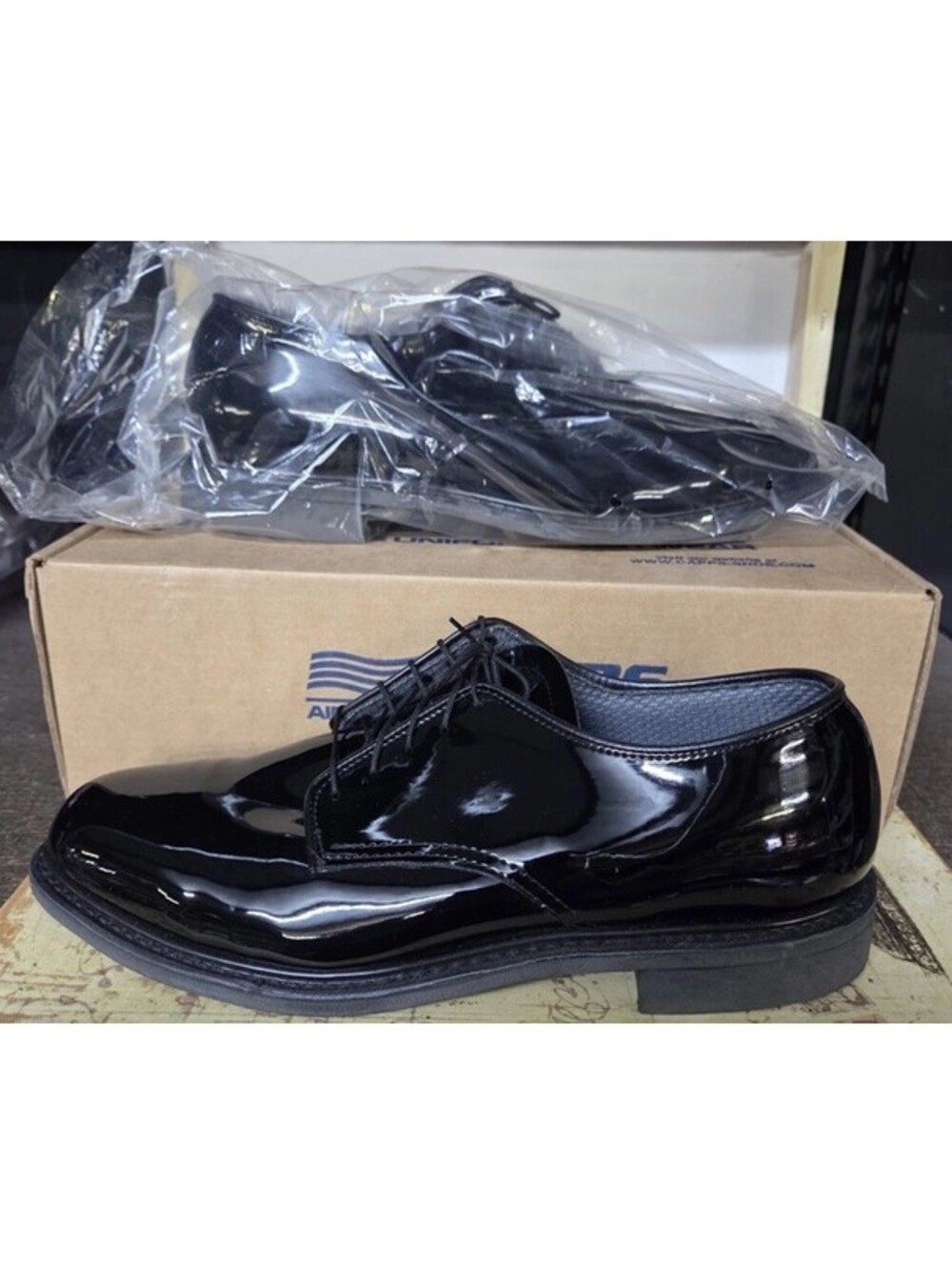 Capps Air Lite Shoes Mens Size 6 W Footwear Black High Gloss Vibram Dress Work